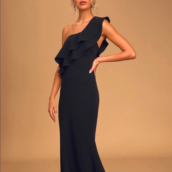 Ruffled one shoulder maxi dress - Picture 5 of 8